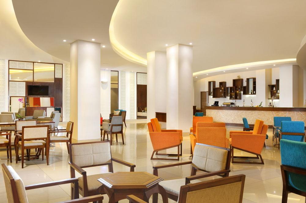 Four Points By Sheraton Macasar Exterior foto