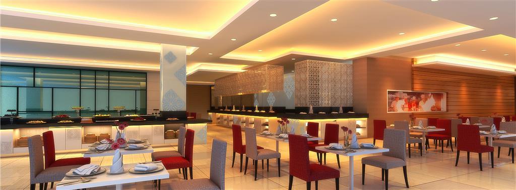 Four Points By Sheraton Macasar Exterior foto