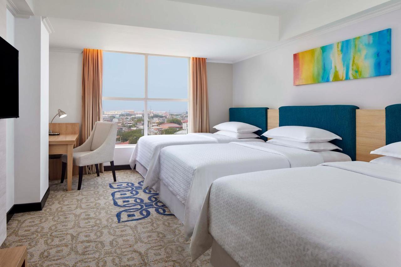Four Points By Sheraton Macasar Exterior foto