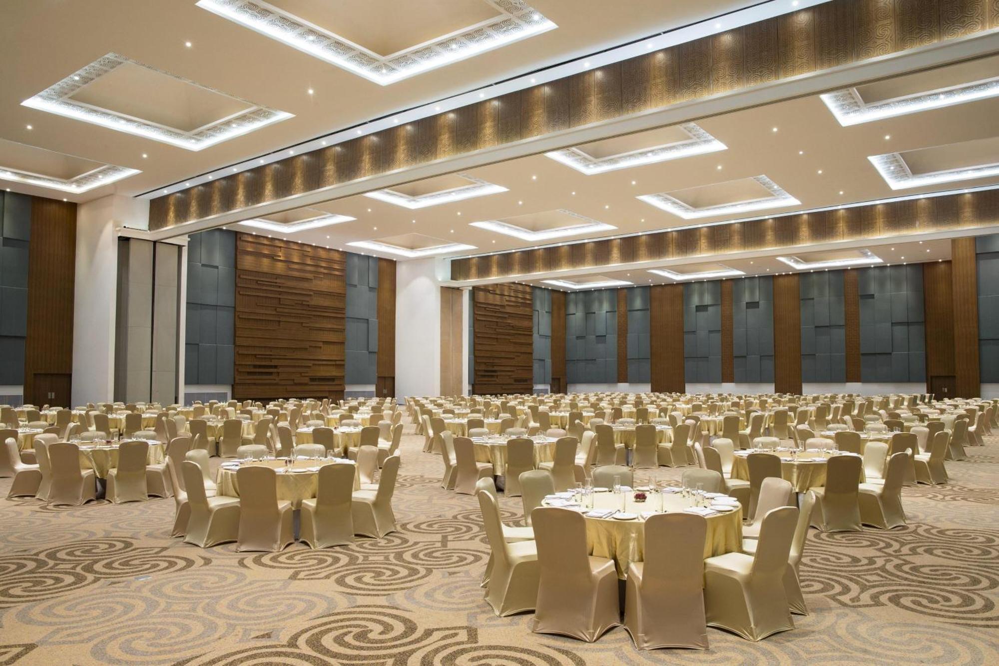 Four Points By Sheraton Macasar Exterior foto