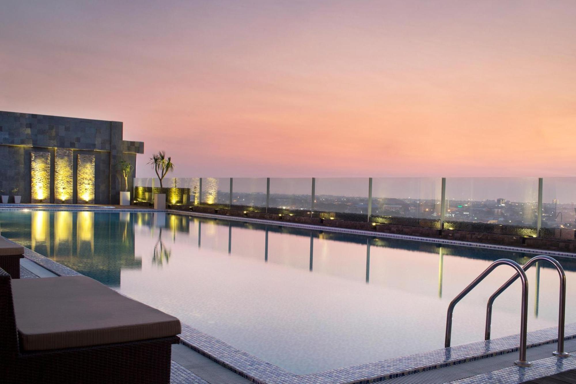 Four Points By Sheraton Macasar Exterior foto